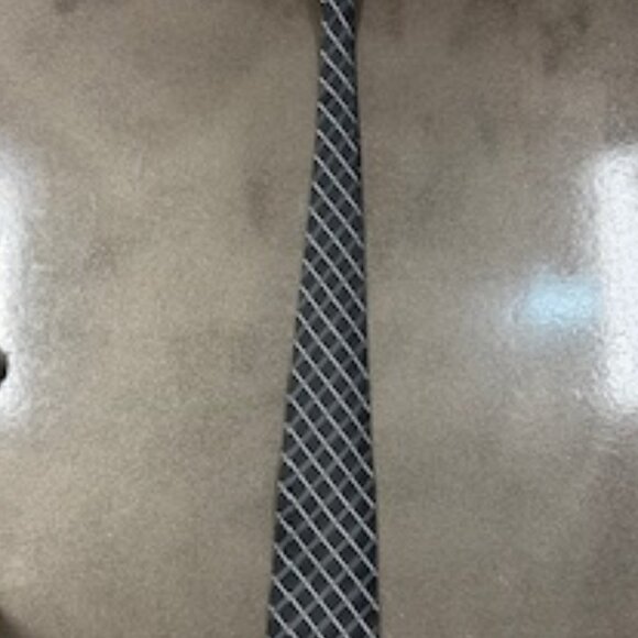 JOSEPH & FEISS 100% Silk Necktie Black With Silver Crossing Stripes - Picture 5 of 5